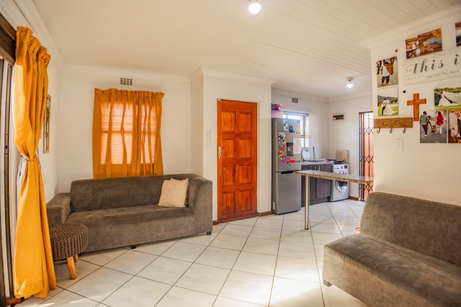 2 Bedroom Property for Sale in Hagley Western Cape